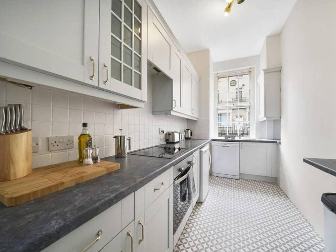 Entire apartment, Pass the Keys | Stylish apartment in the heart of Bath in Bath, Bath & North East Somerset
