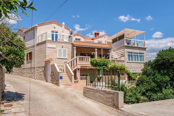 Ganze Wohnung, 1-Zimmer-Ferienwohnung mit Klima Sumartin, Brac A-2952-a in Sumartin, Brac