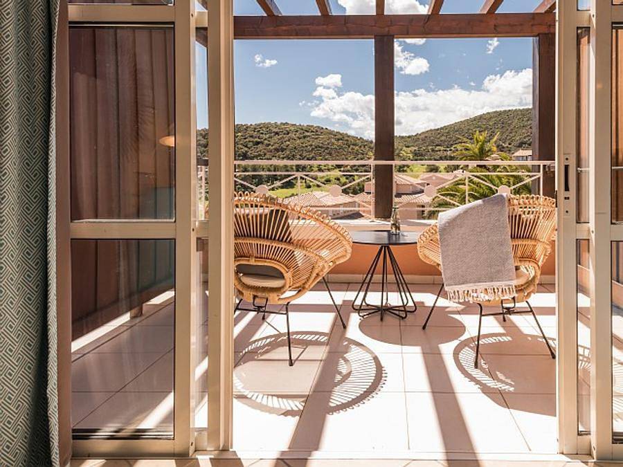 Pierre & Vacances Hôtel de l'Esterel - Zimmer 2 personen - Hotelzimmer - Doppelzimmer - Terrasse oder Balkon in Cap Esterel, Saint-Raphaël