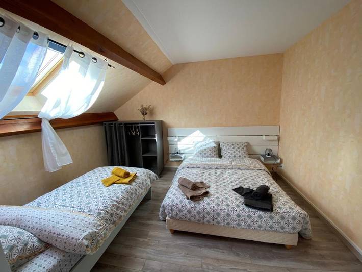 Gîte pour 5 personnes, avec jardin à Gelles - 3