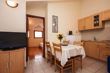 Ferienwohnung für 3 Personen in Primosten, Šibenik-Knin, Bild 3