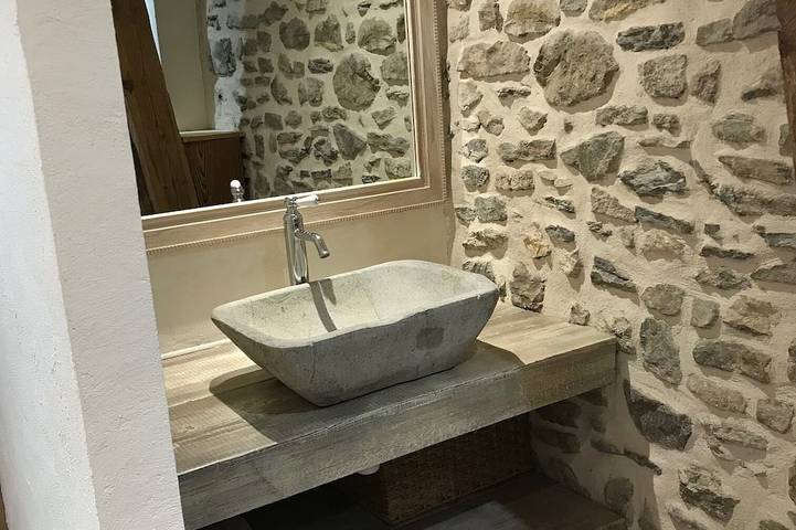 Location de vacances pour 2 personnes, avec piscine et jardin à Treffort - 4