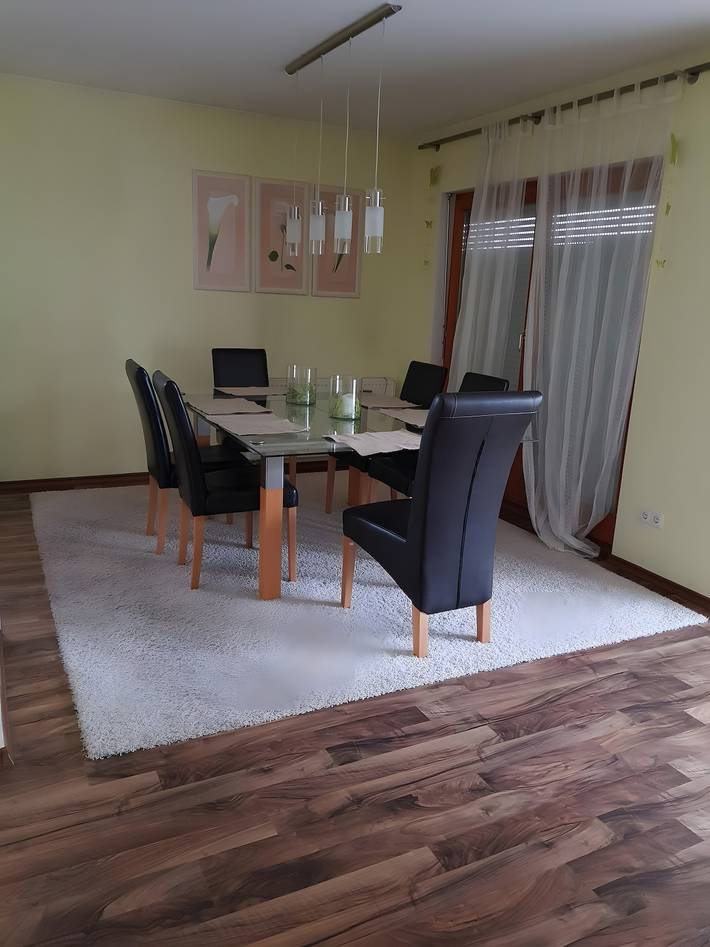 Holiday Home 'Ferienhaus Mit Terrasse' with Private Terrace, Private Garden and Wi-Fi in Bruck i.d.OPf., Eastern Bavaria