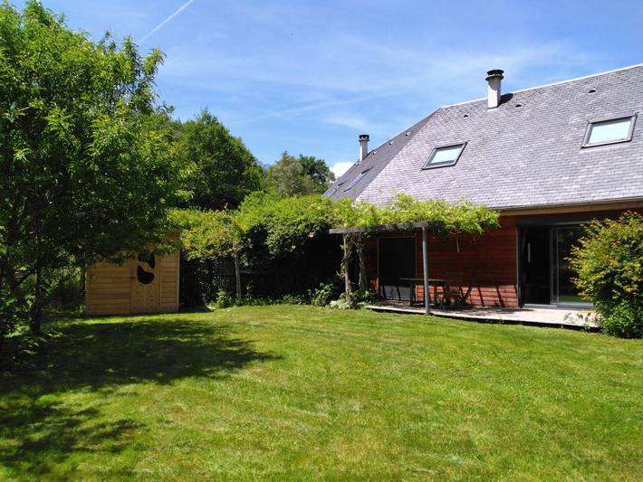 Chalet pour 9 personnes, avec terrasse ainsi que sauna et jardin dans les Hautes-Pyrénées