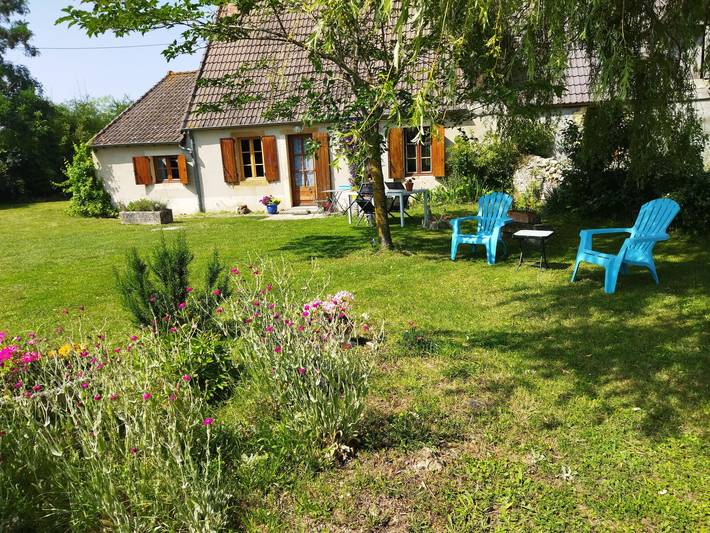 Gîte pour 2 personnes, avec Terrasse et Jardin