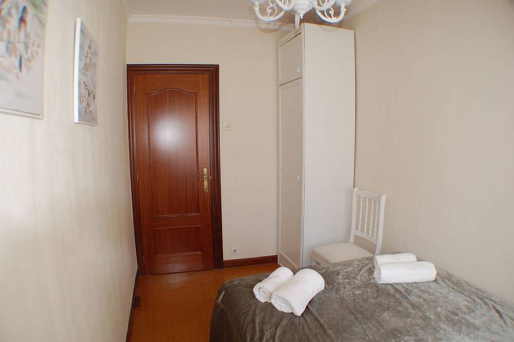 Apartamento entero, Apartamento en Reinosa muy céntrico de 4 plazas. in Reinosa, Cordillera Cantábrica