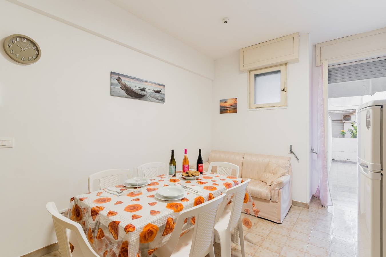 Apartamento entero, Apartamento 'Casa Tramacere' con terraza compartida y aire acondicionado in Baia Verde, Golfo de Tarento