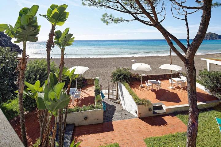 Appartamento per 2 persone, con Terrazza e Giardino nonché Piscina a Barano d'Ischia