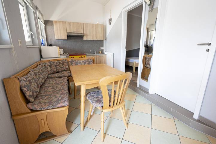 Hotel für 4 Personen, mit Seeblick, mit Haustier in Hohenlohe - 4