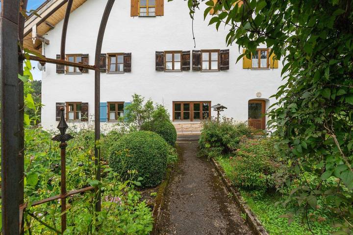 Ferienhaus für 18 Personen, mit Terrasse und Garten in Bernbeuren - 4