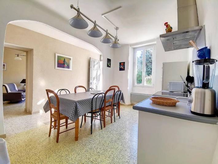 Location de vacances pour 8 personnes, avec jardin et vue dans Les Paluds de Noves - 4