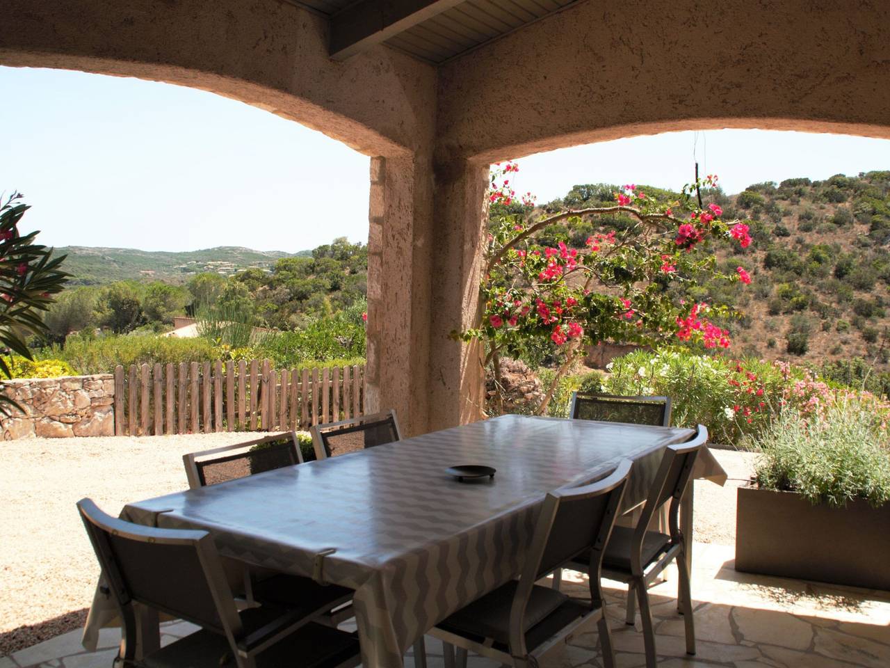 Mit Meerblick, 500m bis zum Strand in Maora, Bonifacio Corsica