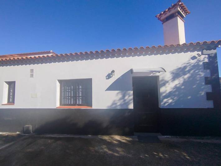 Gîte pour 3 personnes, avec vue et terrasse à La Esperanza - 2