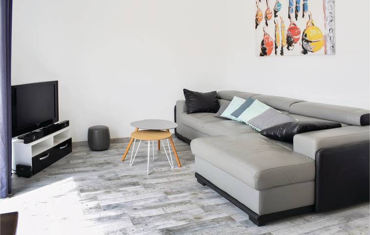 Location de vacances pour 6 personnes, avec jardin et terrasse, animaux acceptés à Saint-Germain-sur-Ay - 4