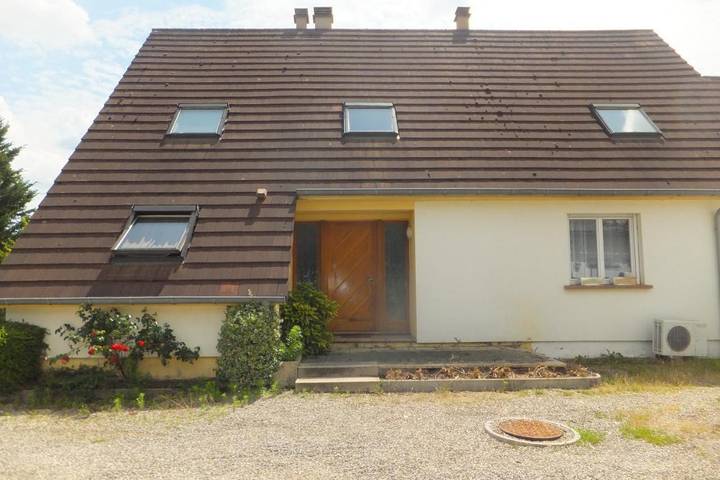 Gîte pour 5 personnes, avec terrasse à Betschdorf