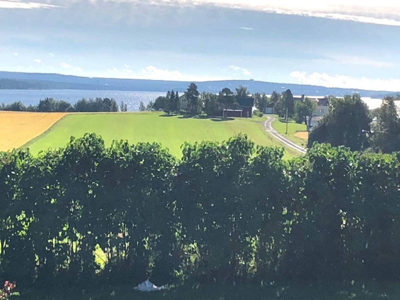 Rotes Bauernhaus in der Nähe von Forsheda in Jämtland