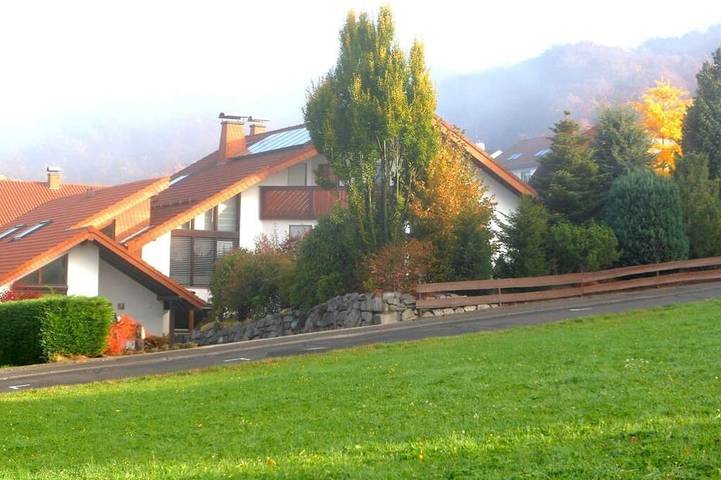 Ferienwohnung für 3 Personen, mit Terrasse und Garten