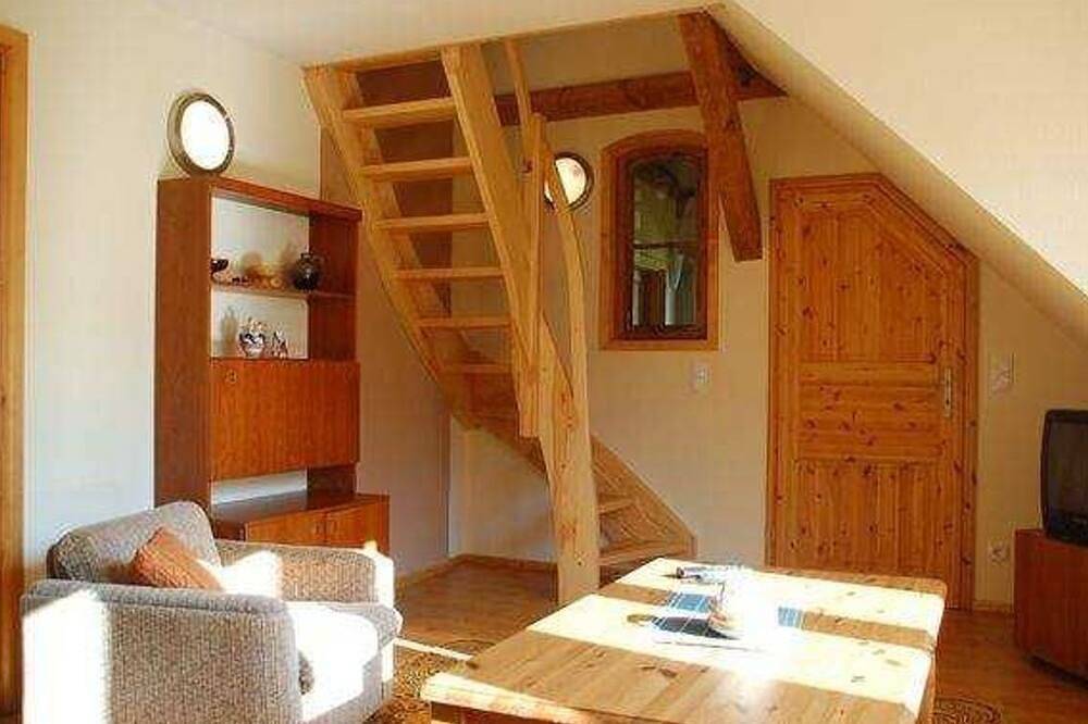 Entire apartment, Apartment Dandelion - I know a house on the forest ... in Malchin, Kummerower See