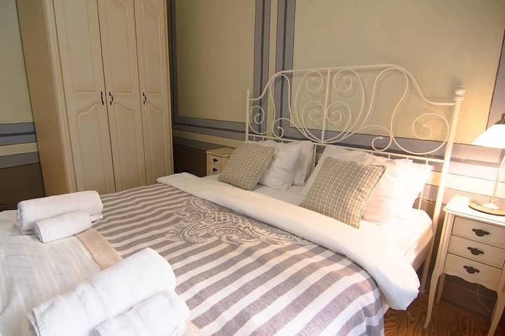 Apartamento entero, Stylish City Getaway-Explore the Urban Delights in Beyoğlu, Kuloğlu Mahallesi