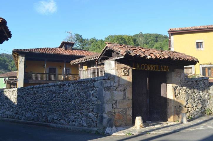 Casa rural para 2 personas, con Balcón y Terraza además de Jardín y Vistas en Posada de Valdeón