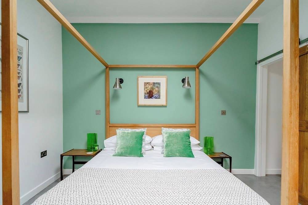 Contemporary Oasis in Ashburton the Edge of Dartmoor National Park in Ashburton, Dartmoor