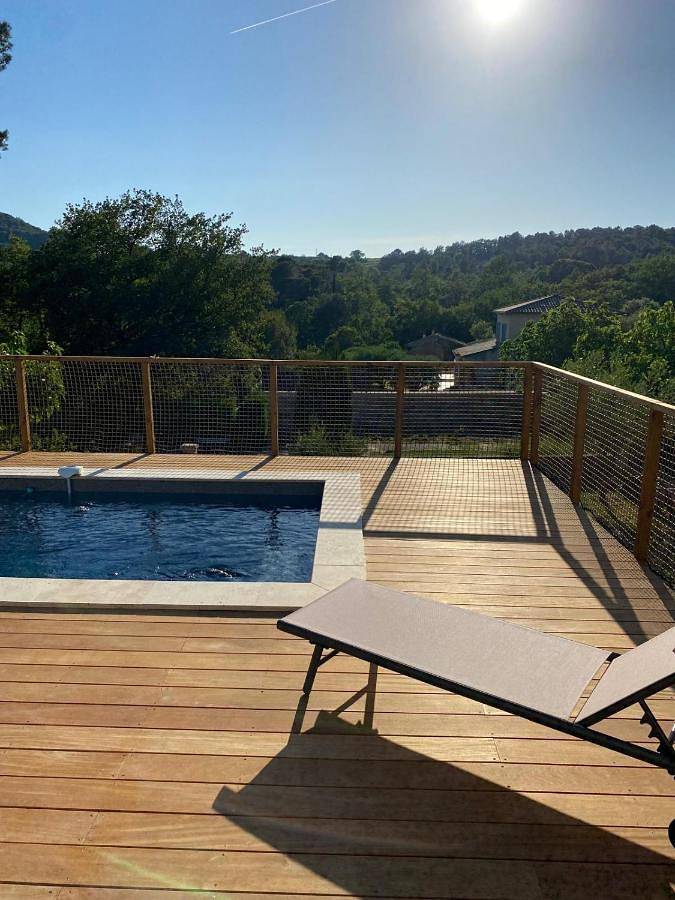 Location de vacances pour 4 personnes, avec jardin et piscine ainsi que terrasse et vue à Saint-Alexandre - 2