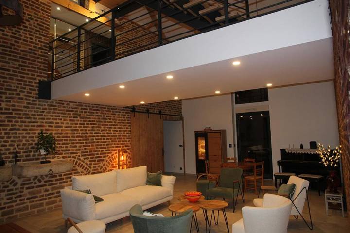 Location de vacances pour 2 personnes, avec Terrasse ainsi que Jardin et Vue dans Bellevesvre