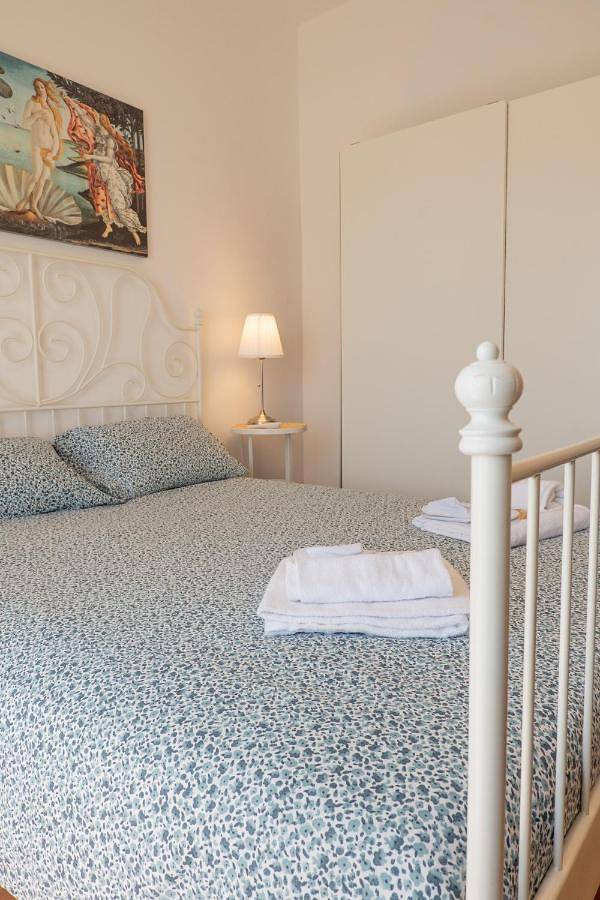 Casa vacanza per 2 persone, con Terrazza e Giardino nonché Piscina e Panorama a Torino di Sangro