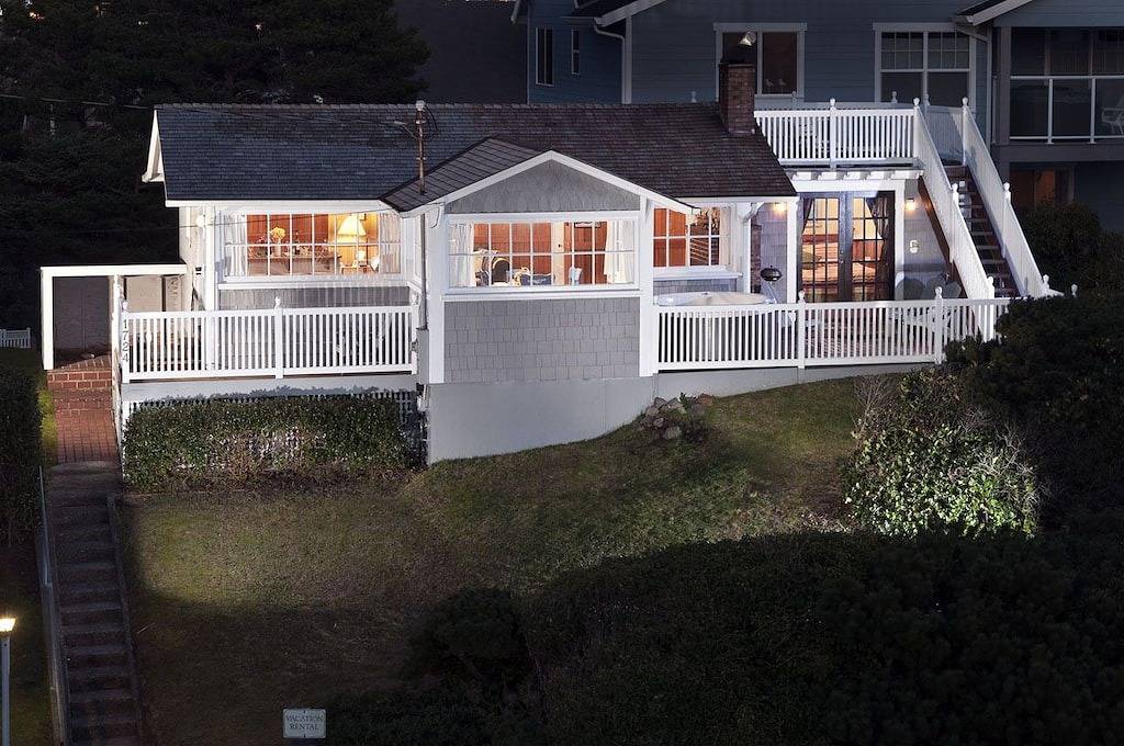 Paare Hütte mit King-Zi. In der Nähe von Strand und Casino. in Oceanlake, Lincoln City