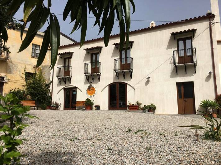 Maison d’hôte pour 2 personnes, avec Balcon ainsi que Terrasse et Jardin à Òsini