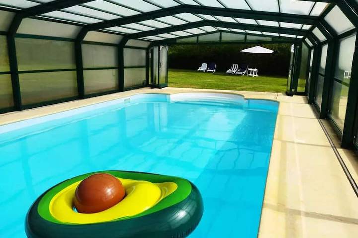 Villa pour 5 personnes, avec piscine et terrasse