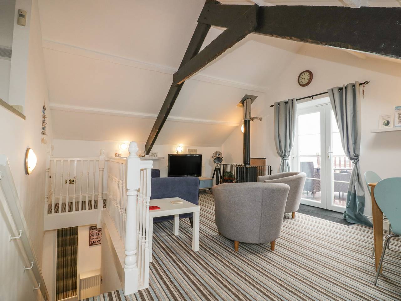 The Blue House in Tintagel, Pentire Point - Widemouth