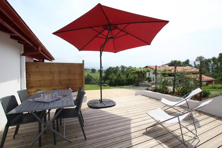 Gîte pour 4 personnes, avec jardin à Saint-Pée-sur-Nivelle - 2
