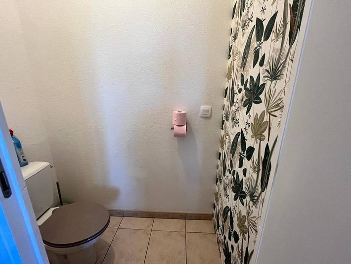 Gîte pour 2 personnes, avec terrasse ainsi que jardin et vue à Biganos - 4