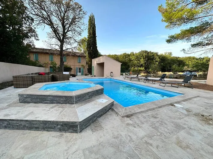 Holiday apartment for 9 people, with pool and garden as well as view, with pets - 1