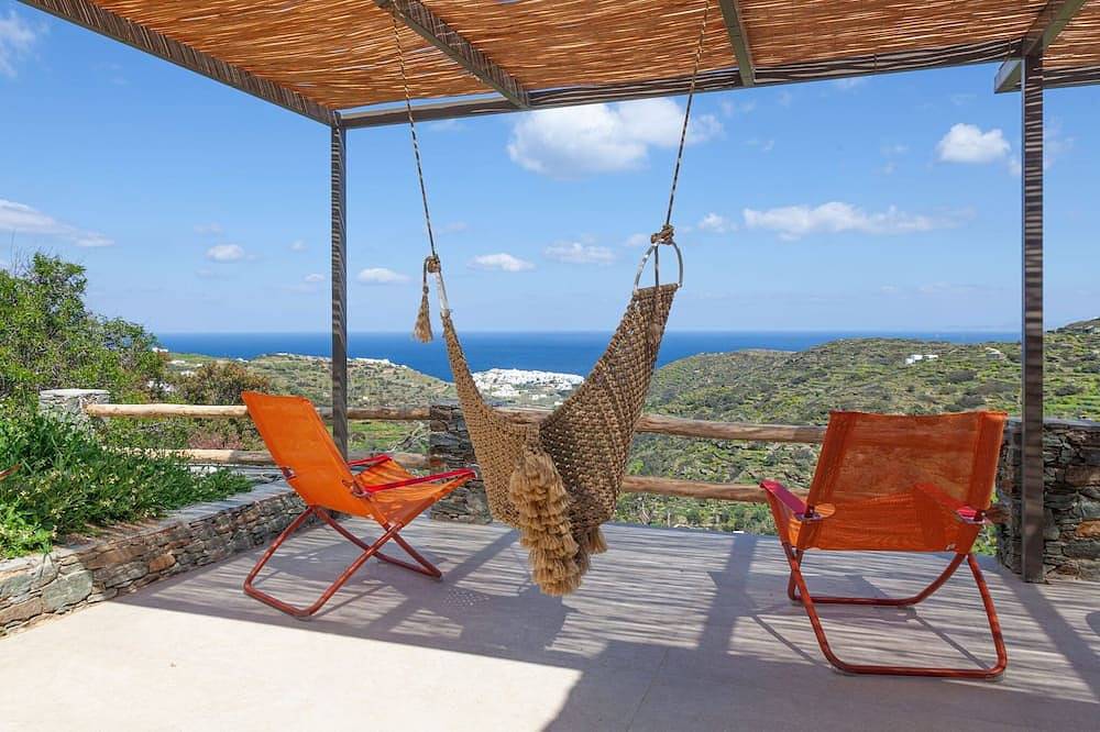 Villa Gaione, Divine Sea Views, Private Infinity Pool, Furnished Terrace, Sifnos in Sifnos