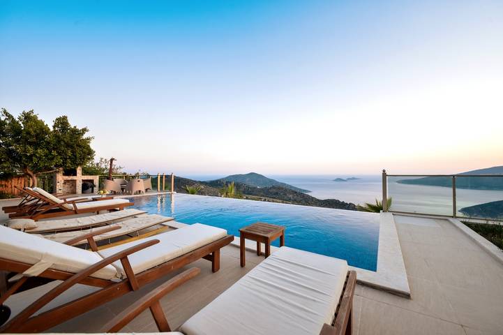 Villa für 6 Personen mit Balkon/Terrasse in Kaş, Saklıkent