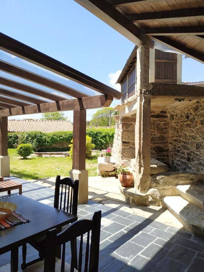 Casa rural para 3 personas, con Balcón y Terraza además de Jardín y Vistas en Provincia de Lugo