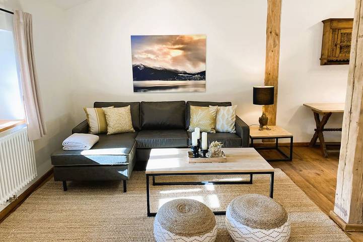 Blockhütte für 8 Personen, mit Terrasse und Garten in Kreuth