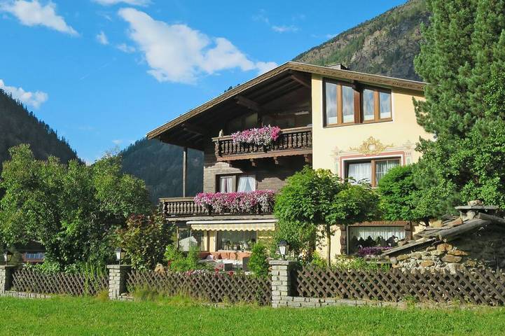Ferienwohnung für 4 Personen, mit Terrasse und Garten in Zwieselstein