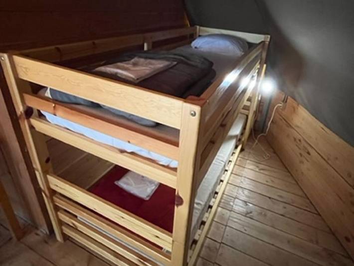 Camping pour 4 personnes, avec Bassin pour enfant dans Auvergne-Rhône-Alpes - 3