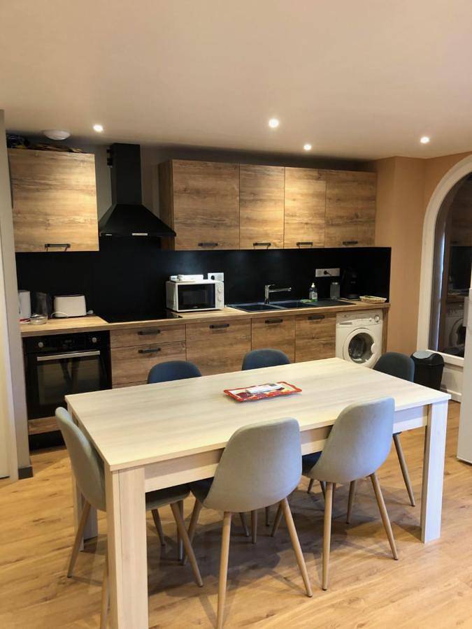 Appartement de vacances pour 8 personnes, avec piscine et jardin - 1