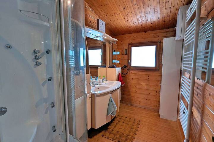 Chalet mit Parkplatz, authentischer Charme - 4 Pers. in Vagney, Regionaler Naturpark Belchen der Vogesen