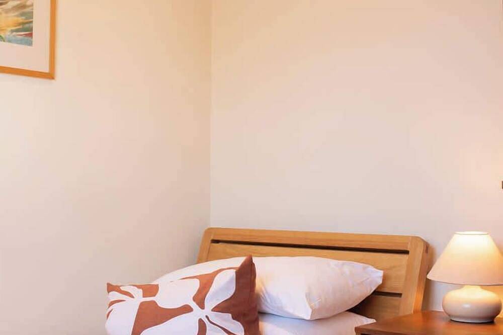 Stylish 3-Bedroom Detached Home in Cambridge in Abbey Ward, Cambridge