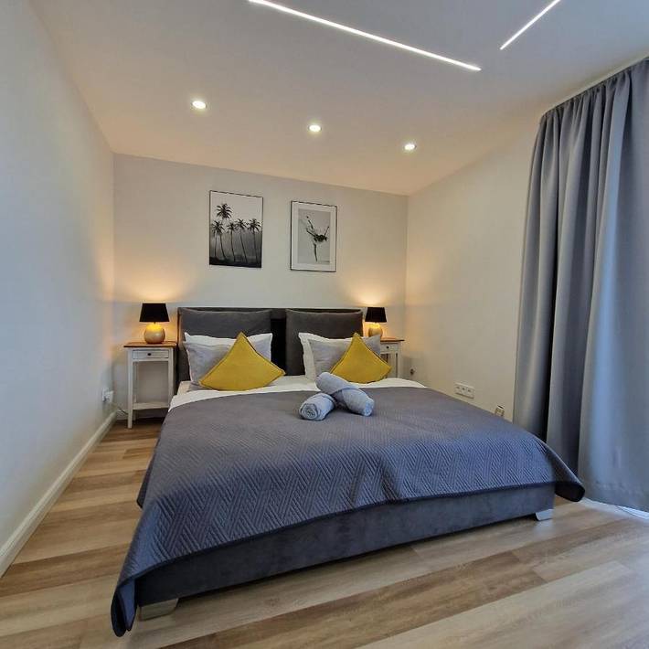 Ferienwohnung für 2 Personen, mit Ausblick und Balkon - 1