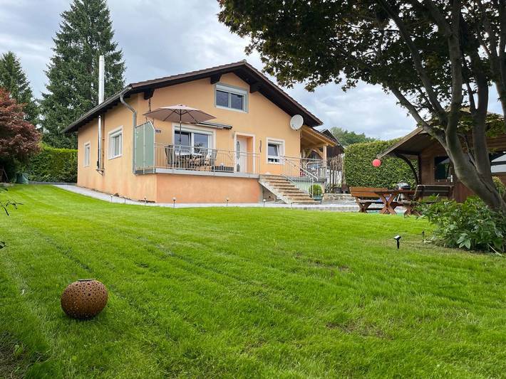 Ferienwohnung für 4 Personen, mit Balkon und Balkon/Terrasse sowie Terrasse und Garten in Bad Kötzting
