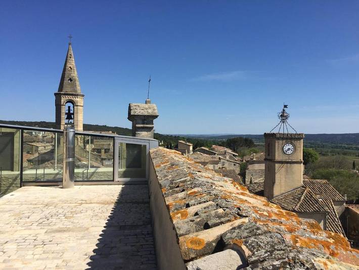Gîte pour 4 personnes, avec terrasse ainsi que piscine et jardin à Saint-Maximin (Nimes) - 3