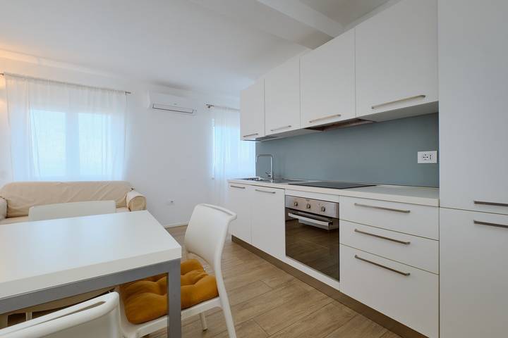 Ganze Wohnung, Superior one-bedroom apartment with terrace and sea view No3 in Mali Lošinj, Lošinj (Kvarner Bucht)