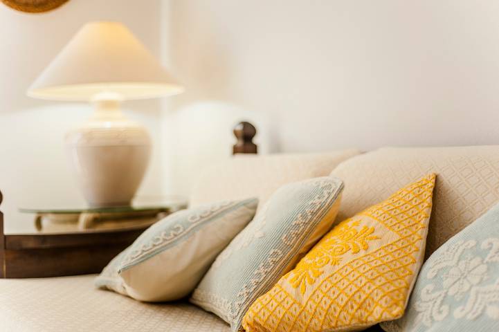 Entire apartment, Apartment Piccola casa Marina near the Beach with A/C & Garden in Villa San Pietro, Cagliari Province
