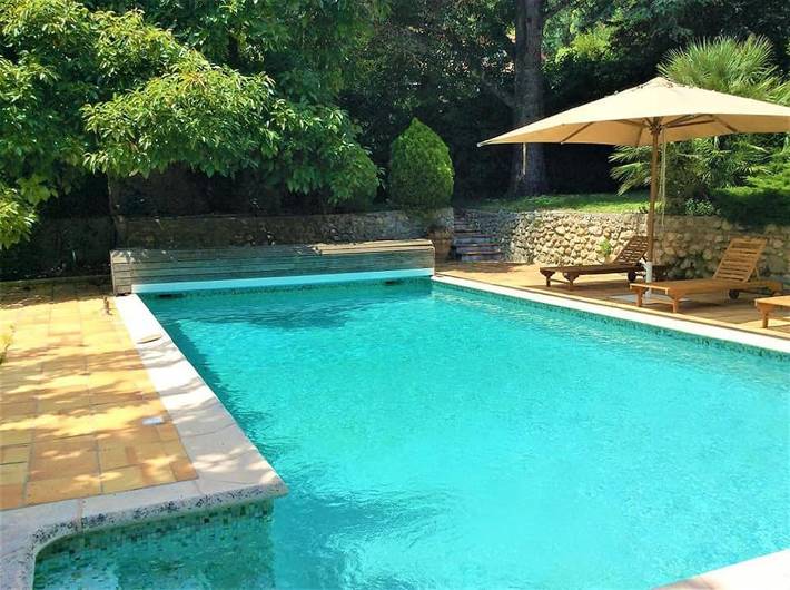 Gîte pour 4 personnes, avec piscine à Gorbio